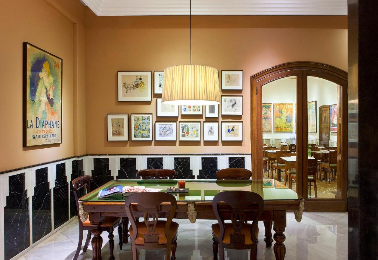 Astoria Hotel 3*