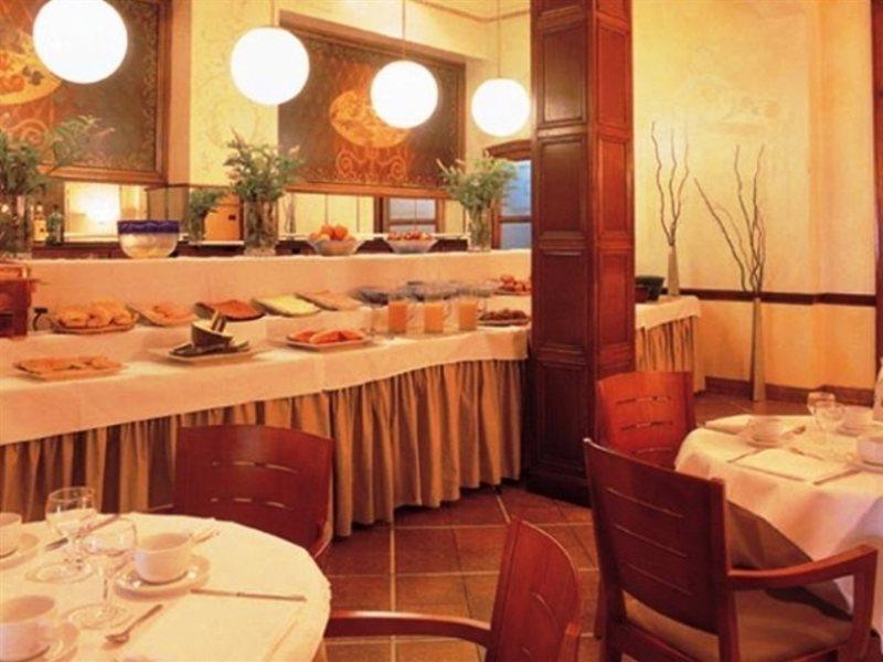Astoria Hotel